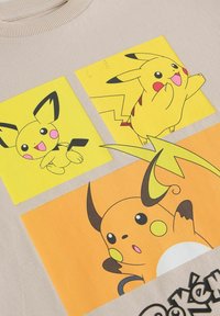 Thumbnail Image 2