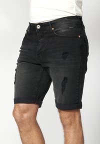 Koroshi BERMUDA COWBOY STRECTH REGULAR FIT  - Kratke hlače od trapera - denim black denim