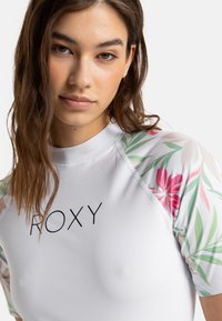 Roxy SEA BLOOM IN FULL MOON - Bikini top - white