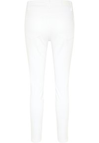 Vita smala jeans i denim, med en jämn textur, två bakfickor och en klassisk femficksdesign.