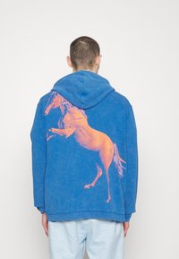 Les Benjamins Felpa con zip - blue
