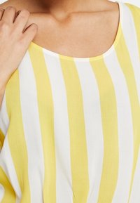 Object Vapaa-ajan mekko - yellow