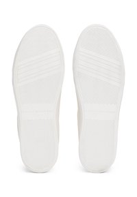 Tommy Hilfiger ESSENTIAL COURT - Sneaker low - ancient white
