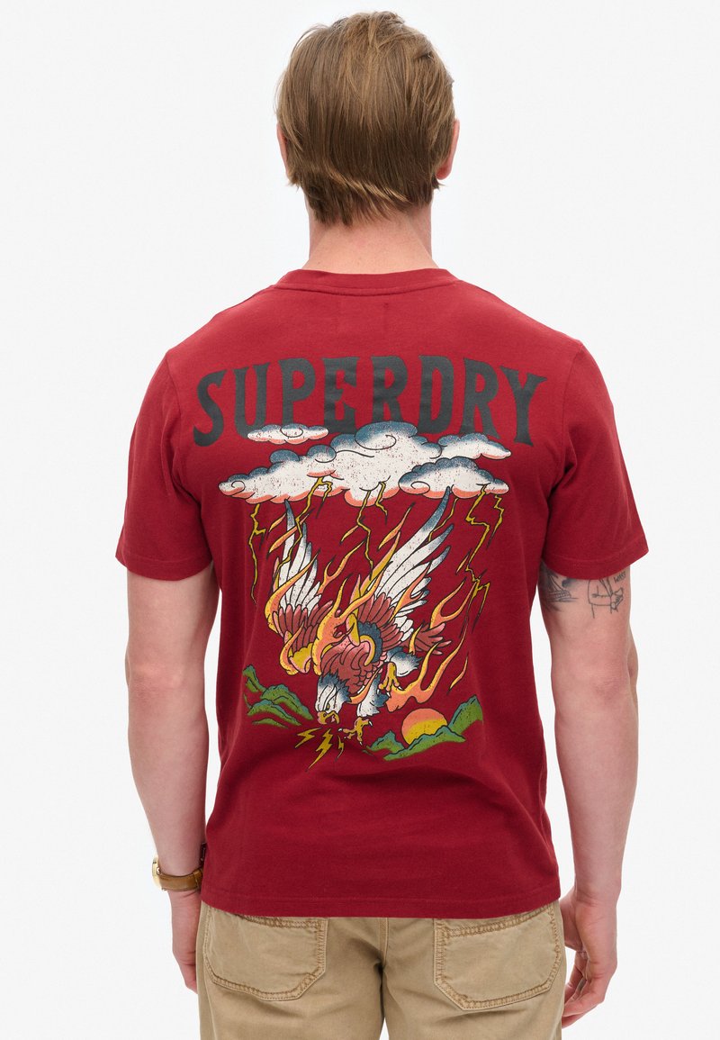 Superdry & Co TATTOO GRAPHIC - Camiseta estampada - winery red