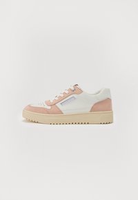 Valitud, white/nude