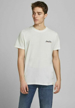 JORTONS - Basic T-shirt - cloud dancer