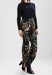 United Colors of Benetton Stickad tröja - dark blue