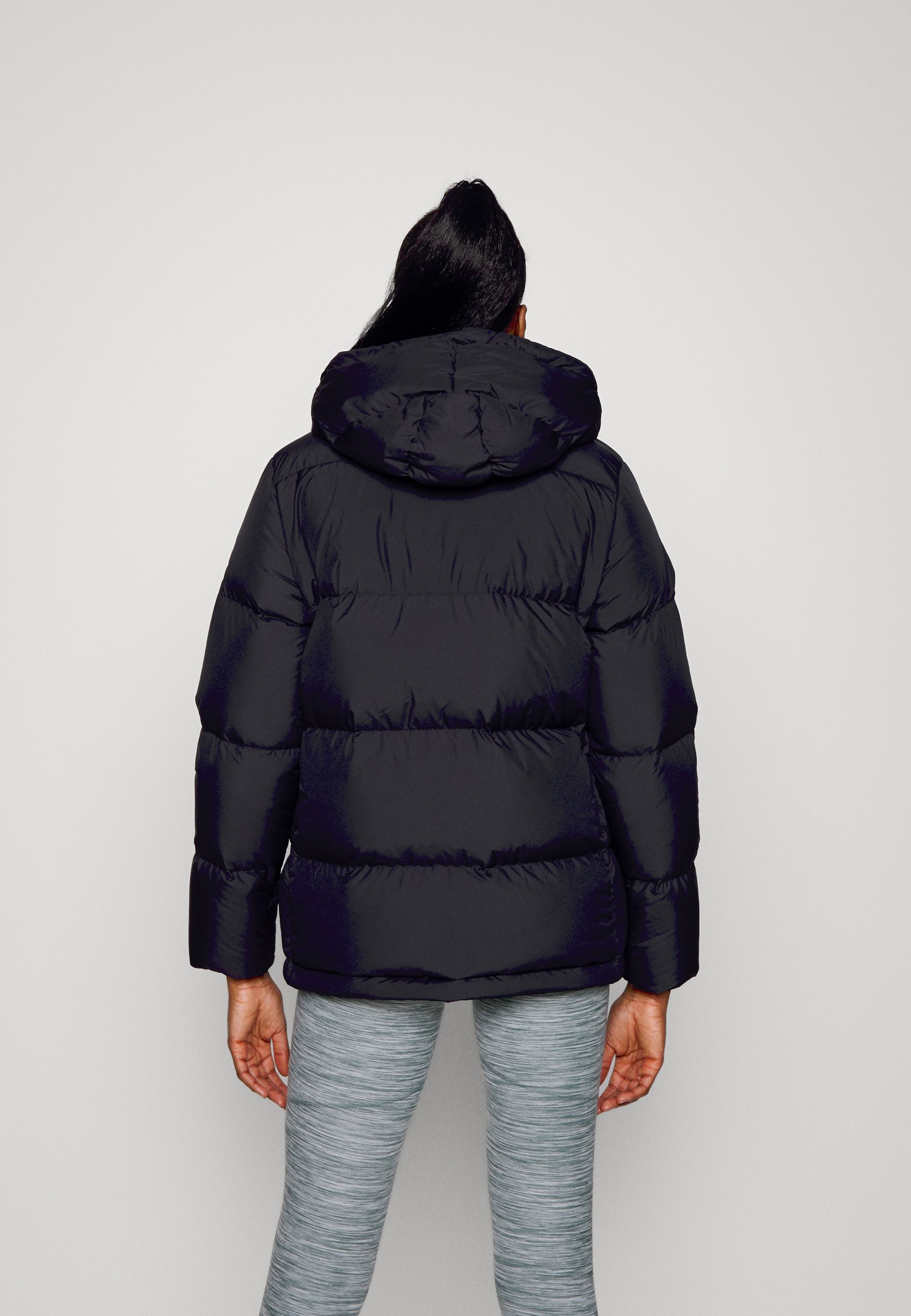 Peak Performance RIVEL PUFFER - Down 