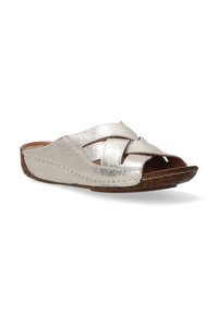 Sølvmetallic slip-on sandaler med krydsede stropper, korksål, let hæl og glat overflade. Åben tå design.