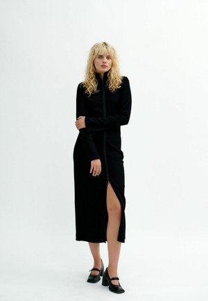 Résumé Obleka/pulover - black