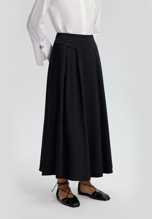 Maxi skirt - black