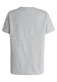 Harmaa puuvillapaita lyhyillä hihoilla, pyöreällä kaula-aukolla ja rentolla leikkauksella. Takana ei ole lisätietoja tai kuvioita.