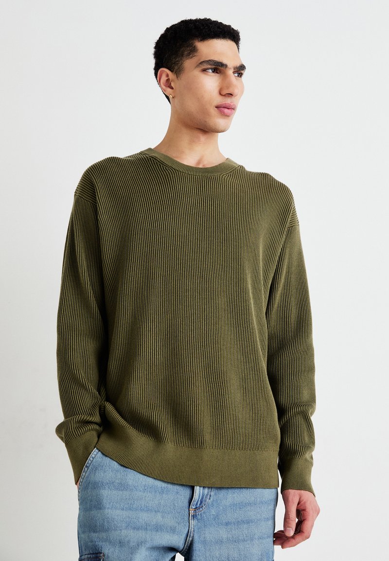 GAP OVERSIZED PLAITED CREW - Strickpullover - olive green