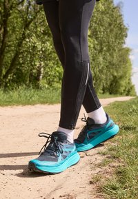 Atlasīts, carbon/tahitian tide/deep dive