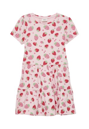 Rosa kurzärmliges Kleid mit geraffter Taille und verspieltem Muster aus roten und pinken Erdbeeren sowie kleinen Blumen allover.