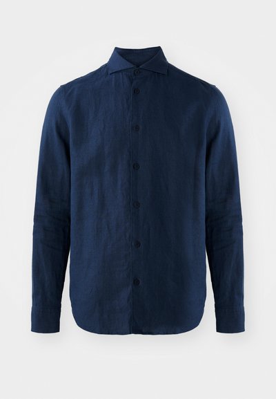 Camisa de lino de manga larga azul marino con cuello puntiagudo, cierre frontal de botones y tejido texturizado. Dobladillo redondeado y puños con botones.