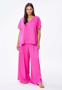 blue shadow Tuniek - pink