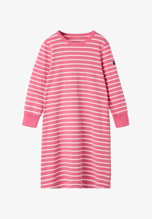 Lyserød kjole med lange ærmer og hvide striber, der har en rund halsudskæring og tætsiddende manchetter. Fremstillet af blødt stof for komfort.