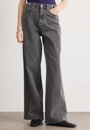 CLAIRE - Široké nohavice - denim grey
