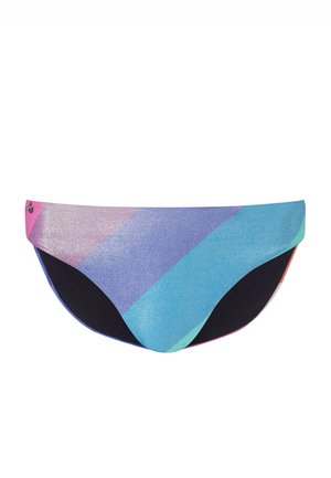 Bas de bikini multicolore avec un design dégradé présentant des nuances de bleu, rose et noir. Texture lisse et brillante ; coutures surpiquées ; couverture minimale.
