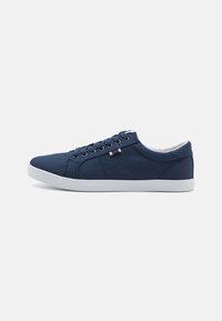 Unselected, dark blue