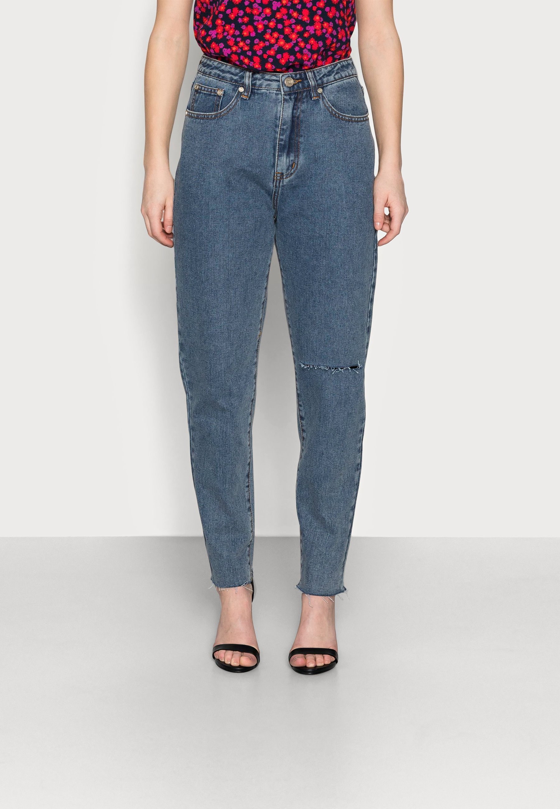 Women WASHED SINGLE THIGH RIOT - Jeans Tapered Fit Women WASHED SINGLE THIGH RIOT - Jeans Tapered Fit