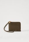 JET SET CARD CASE WRISTLET - Πορτοφόλι - brown