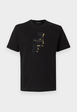 - T-shirt z nadrukiem