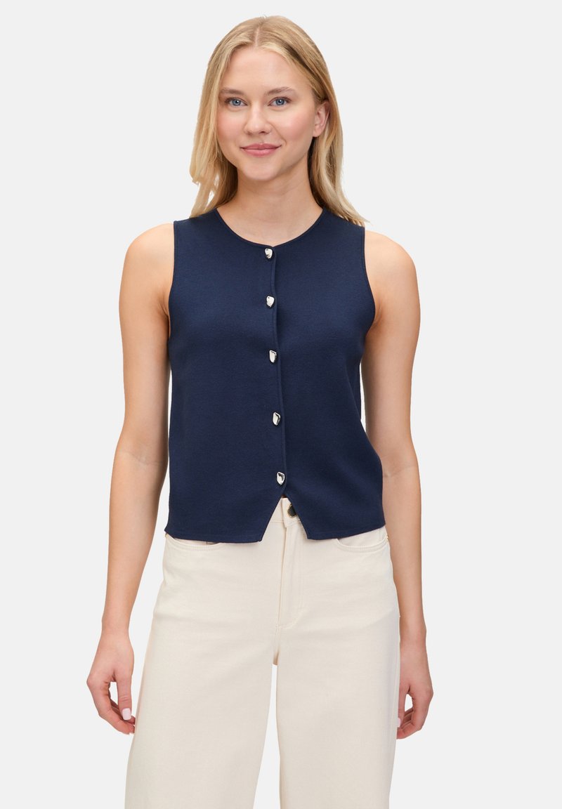 Marinefarbener ärmelloser Cardigan mit Rundhalsausschnitt, Frontknopfverschluss und geradem Schnitt. Aus einem weichen Stoff gefertigt, mit glatter Textur.
