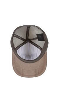 Brown cap with a flat brim, mesh lining, and white fabric interior. Features patterned straps and a logo patch inside.