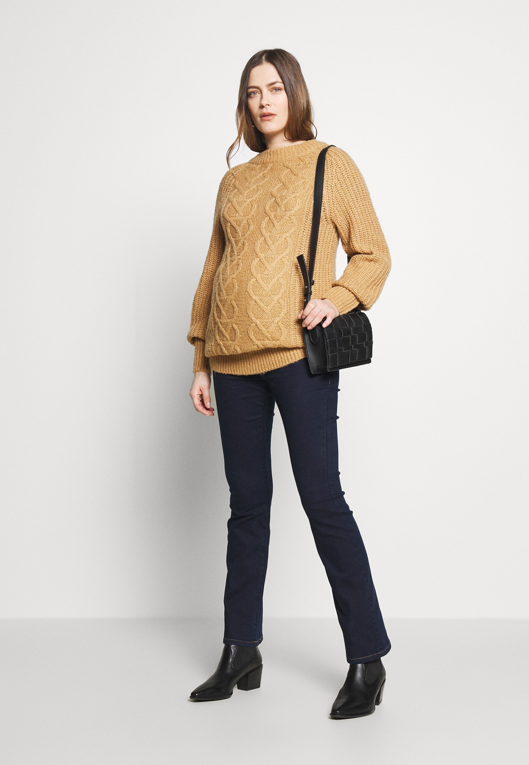 Femme OVERBUMP ELLIS BOOTCUT - Jean bootcut Femme OVERBUMP ELLIS BOOTCUT - Jean bootcut