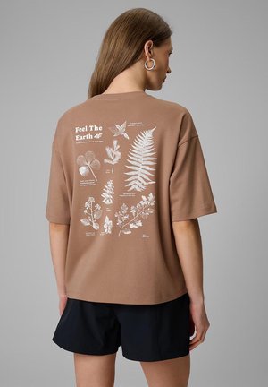 4F, - T-shirt z nadrukiem