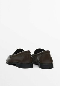 Massimo Dutti PENNY LOAFERS - Polobotky - mottled dark brown