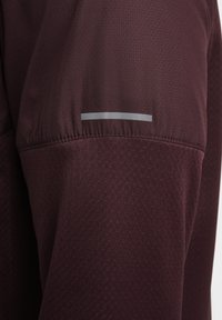 Nike Performance SPHERE MILER - Running jacket - burgundy crush burgundy crush