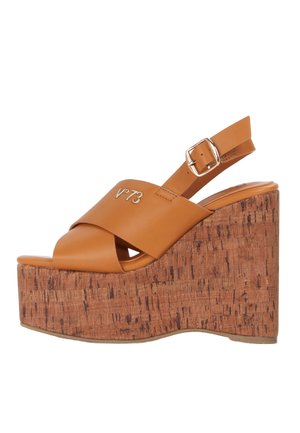 V73, FASCIA KORNELIA WEDGE . - Sandales à talons hauts - cuoio
