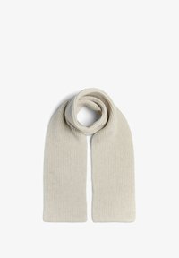 Selected, cloud dancer