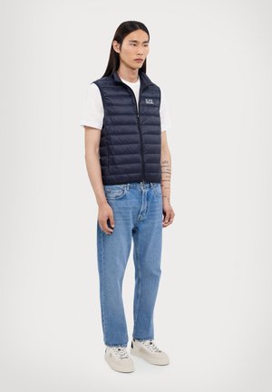 TRAIN CORE LIGHT VEST - Veste sans manches - armani blue