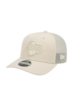 Beige Los Angeles Lakers Baseballkappe mit Netzrücken und gebogenem Schirm, mit gesticktem Teamlogo auf der Vorderseite.