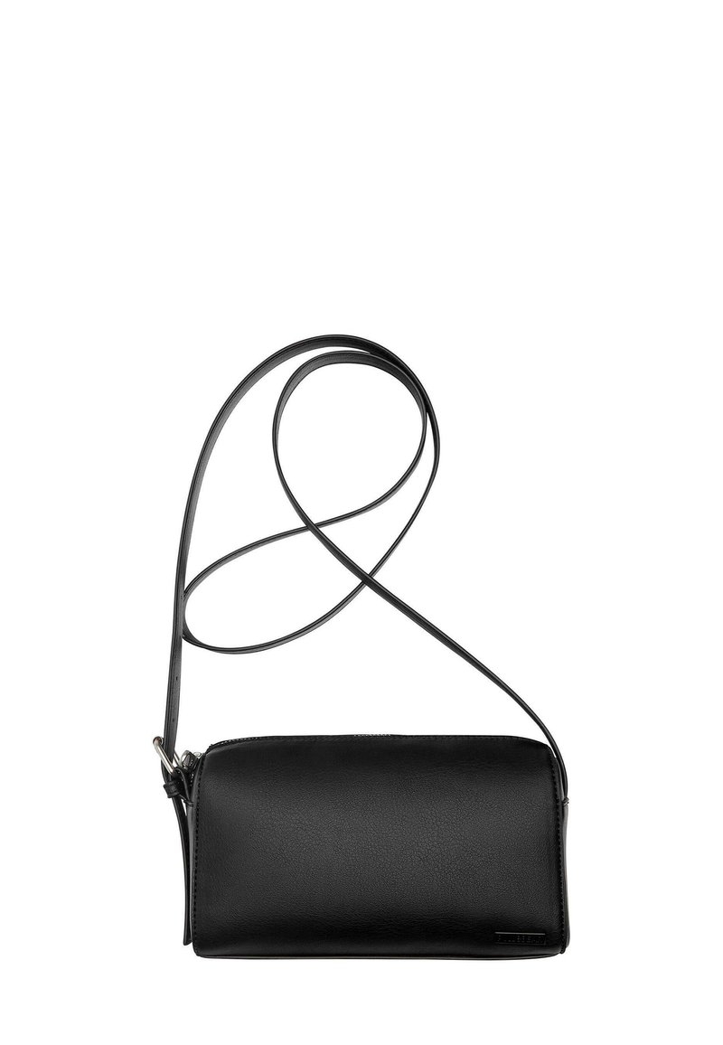 Fekete bőrcrossbody táska sima felülettel, téglalap alakú, állítható pánttal és cipzáras záródással. Minimalista dizájn, minta nélkül.