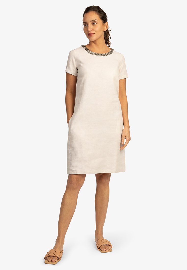 mint&mia Jurk zandkleur