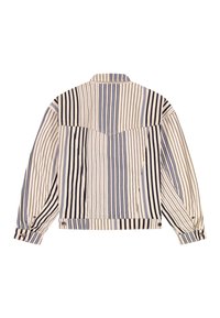 Πίσω όψη ενός μακρυμάνικου σακακιού με κάθετες μαύρες, λευκές και μπλε ρίγες και μανσέτες με κουμπιά σε λευκό φόντο.