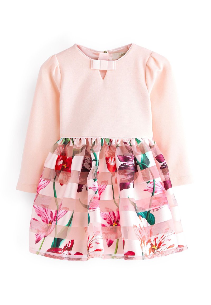 punjabi suit and lehenga