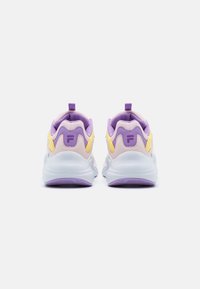 Fila COLLENE CB TEENS UNISEX - Tenisice - mauve chalk/sunset purple