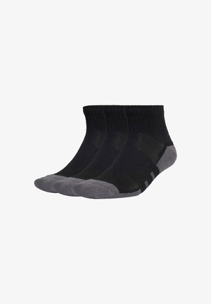 Tres pares de calcetines hasta el tobillo en negro con acentos grises en la puntera. Fabricados con un tejido suave y con puños acanalados para mayor comodidad.