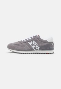 Gray suede sneaker with white and gray accents, featuring a checkered pattern on the side, a white rubber sole, and round laces.