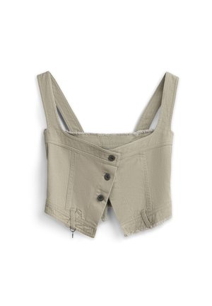 Chaleco corto de denim beige con tirantes anchos, tres botones negros abrochados de forma asimétrica, dobladillo deshilachado y pequeño detalle de cremallera metálica.