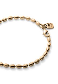 Bracelet en métal comportant des perles ovales en or poli, avec un fermoir en métal de type homard et un petit pendentif en forme de cadenas gravé avec "UNO".