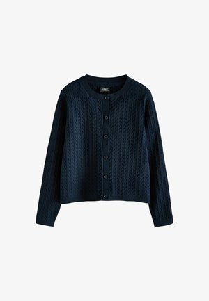 Marineblauer, kabelgestrickter Cardigan mit rundem Ausschnitt, langen Ärmeln und sechs Knöpfen vorne, gefertigt aus strukturiertem Strickstoff.
