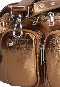 Núnoo Handtasche - cool bronze