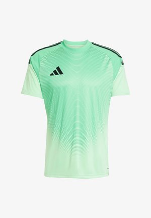 Maglietta sportiva verde menta con maniche corte, caratterizzata da un motivo a gradiente e dal logo Adidas nero. Tessuto liscio con dettagli sulle spalle.